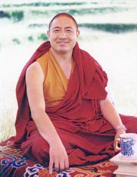 雪谦寺冉江法王礼赞恭贺南无第三世多杰羌佛 第1张