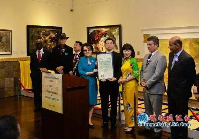 「名画家鱼展厅」亮相洛杉矶 填补北美水墨画展空白 第9张