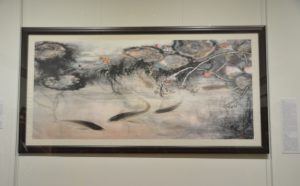 世界极品艺术珍宝 龙鲤闹莲池