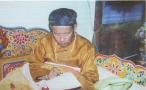 大伏藏师邬坚喜饶尊者认证义云高大师为第三世多杰羌佛