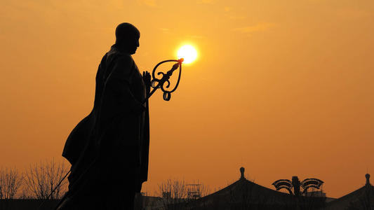 感恩——能隐身的和尚开悟了我（前言）