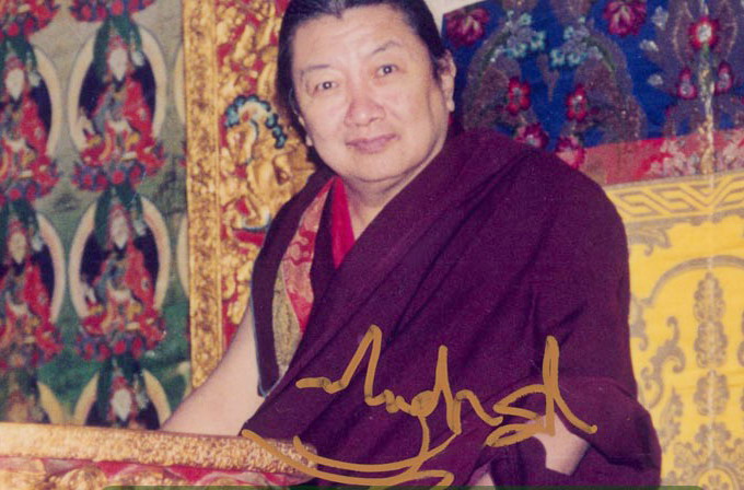 第十一世敏林赤钦法王圆寂，其长子正式继承法座