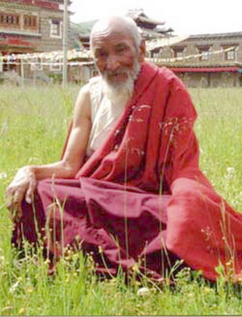 塔公寺云登降措仁波且简介图片 塔公寺云登降措仁波且简介