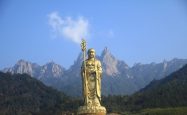 第三世多杰羌佛慈悲无量  治愈弟子重症